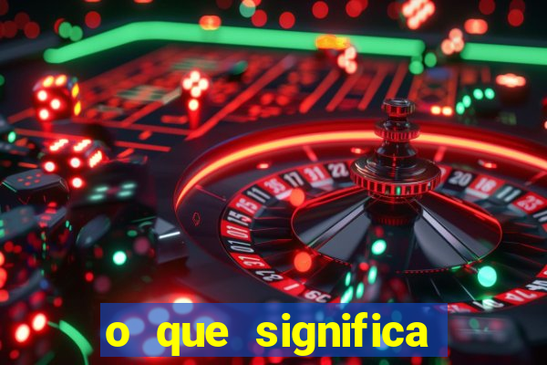 o que significa quando a luz acende sozinha